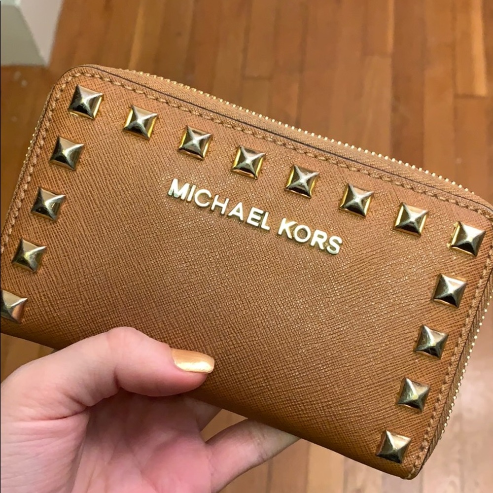 Michael Kors wallet